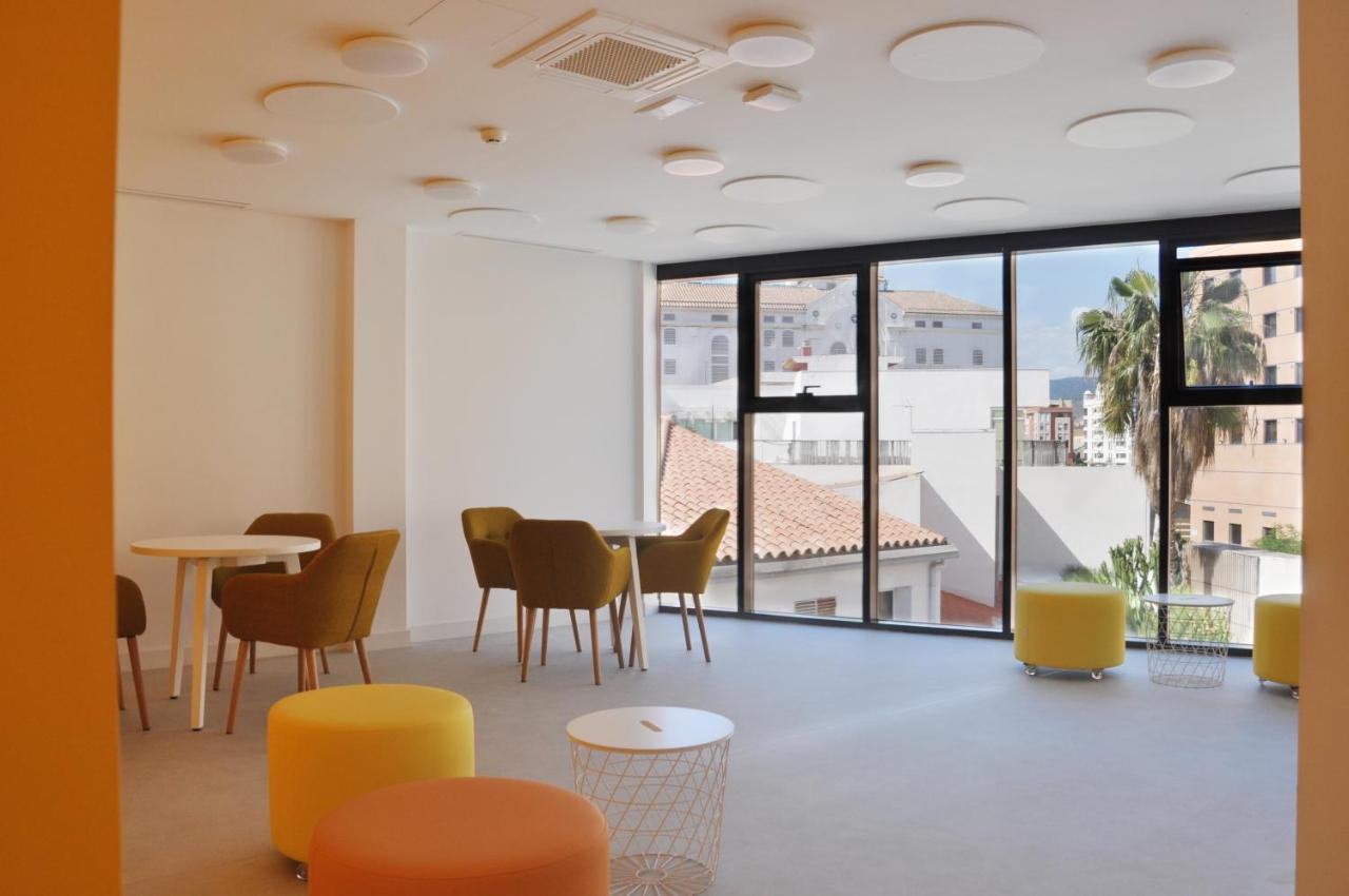Residencia Universitaria Resa Malaga Centro Dış mekan fotoğraf